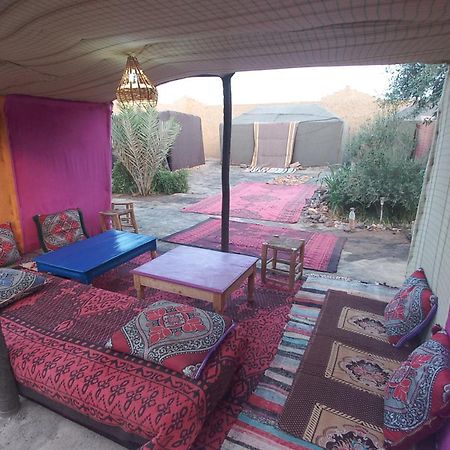 Nomad Bivouac Hotel Merzouga Bagian luar foto