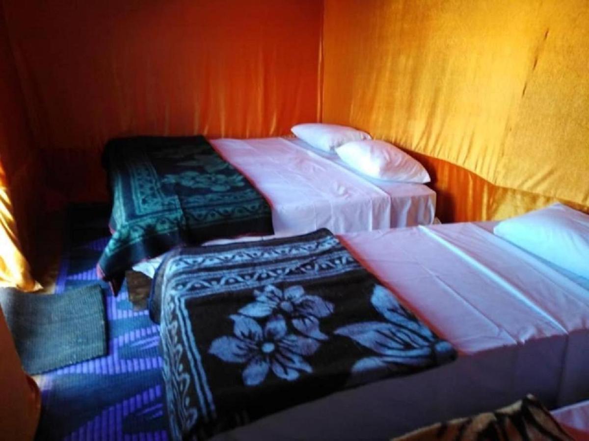 Nomad Bivouac Hotel Merzouga Bagian luar foto